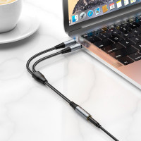 Кабель HOCO 2-in-1 3.5 headset audio adapter Cable UPA21 (female to 2male) |0.25M|