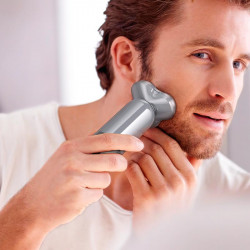 Електробритва HOCO Induction three-blade electric shaver HP35 IPX7