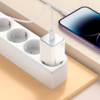 Адаптер мережевий Hoco Mighty single Port charger N40 (Type-C to Lightning set) |1Type-C, 20W/3A, PD/QC|