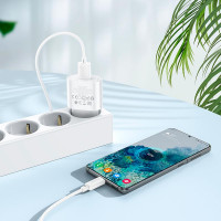 Адаптер мережевий HOCO Fighter single port charger C109A |1USB, 18W/3A, QC|