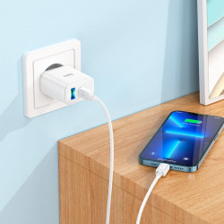 Адаптер мережевий HOCO Type-C to Lightning Cable Stage dual Port charger set C105A |1USB/1Type-C, 20W/3A, PD/QC|