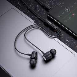 Навушники HOCO Graceful universal earphones with mic M88