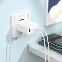Адаптер мережевий HOCO Type-C to Type-C Cable Start three-port charger N33 |1USB/2Type-C, PD/QC, 35W/3A|